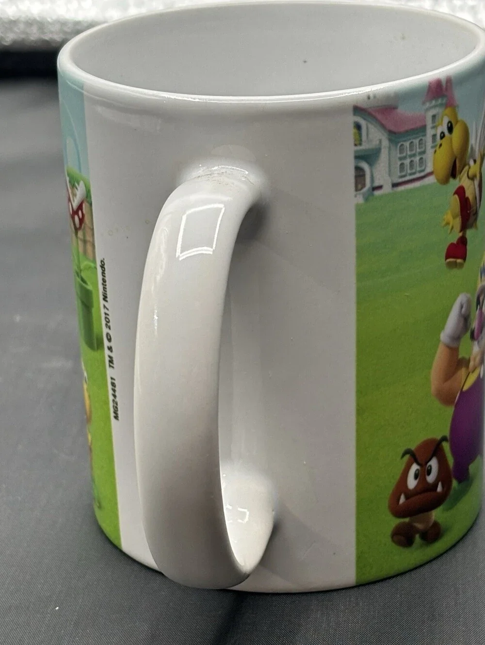 Super Mario Cast Nintendo Mug Luigi Peach Yoshi Bowser Daisy Toad Wario Donkey